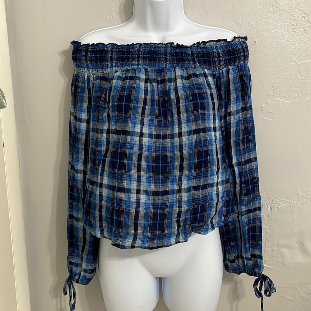 Dr the shoulder top